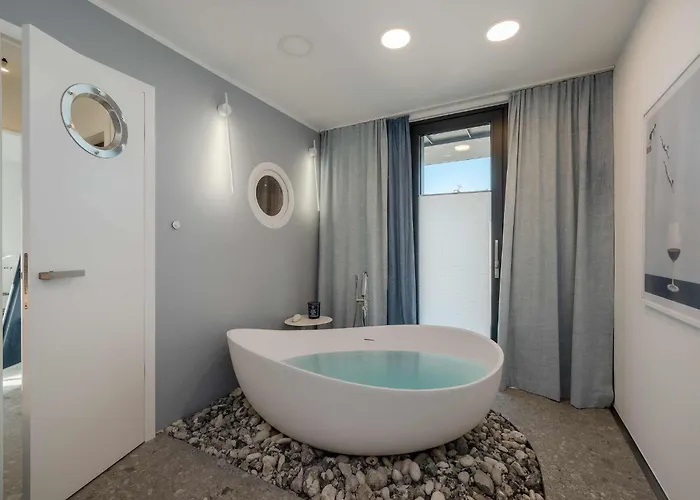 아파트 Stormy Im Nauticum By Interhome 루브민